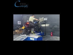 Dinamometro a due ruote per motori per valutare le prestazioni dei motori