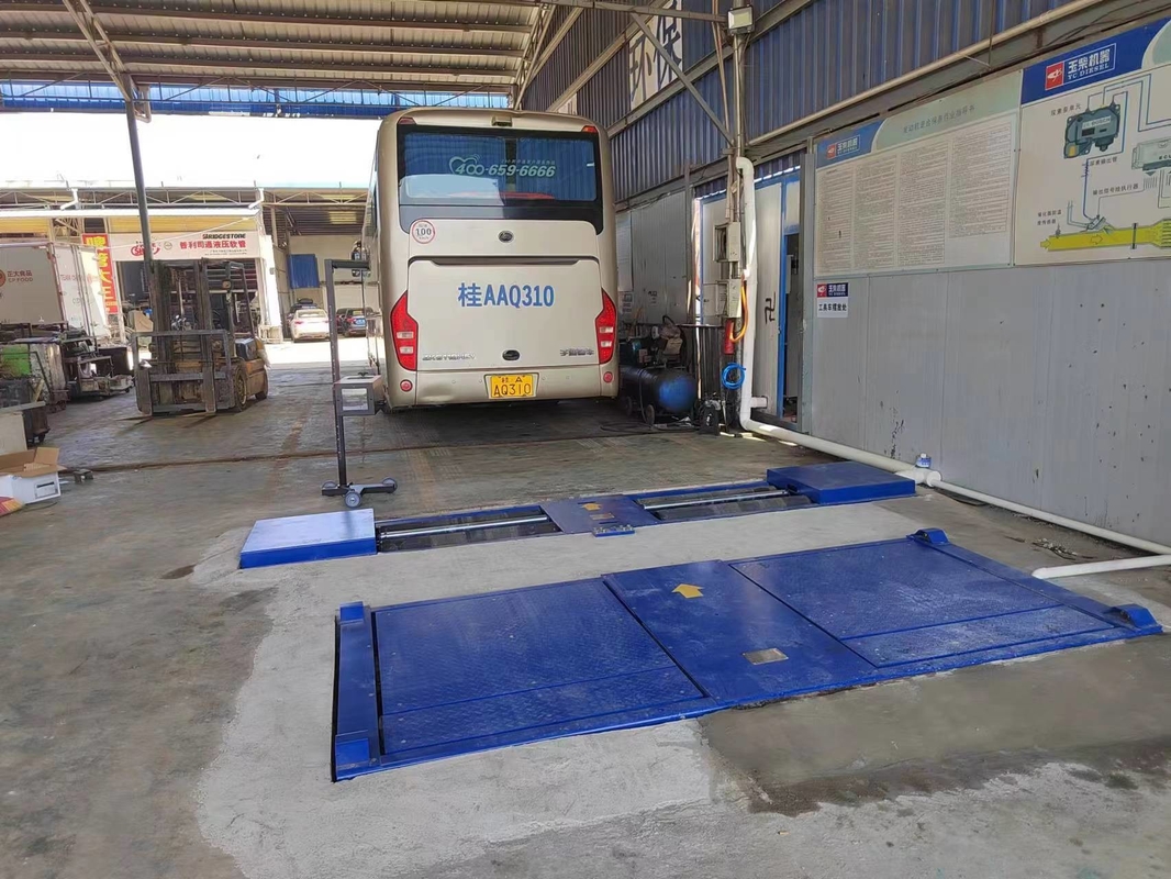 Cartesykj 15T Corridoio di manutenzione e prova del veicolo secondario Tester di freni a rulli con tester di scivolamento laterale del carico dell'asse
