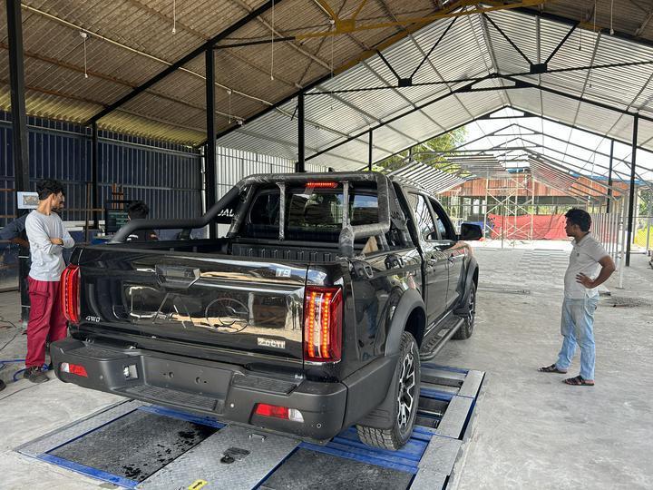 Testatore di freni a rulli 5 in 1 con carico massimo dell'asse di 4000 kg, doppio scivolamento laterale della piastra e computer di controllo industriale per la linea di prova del veicolo