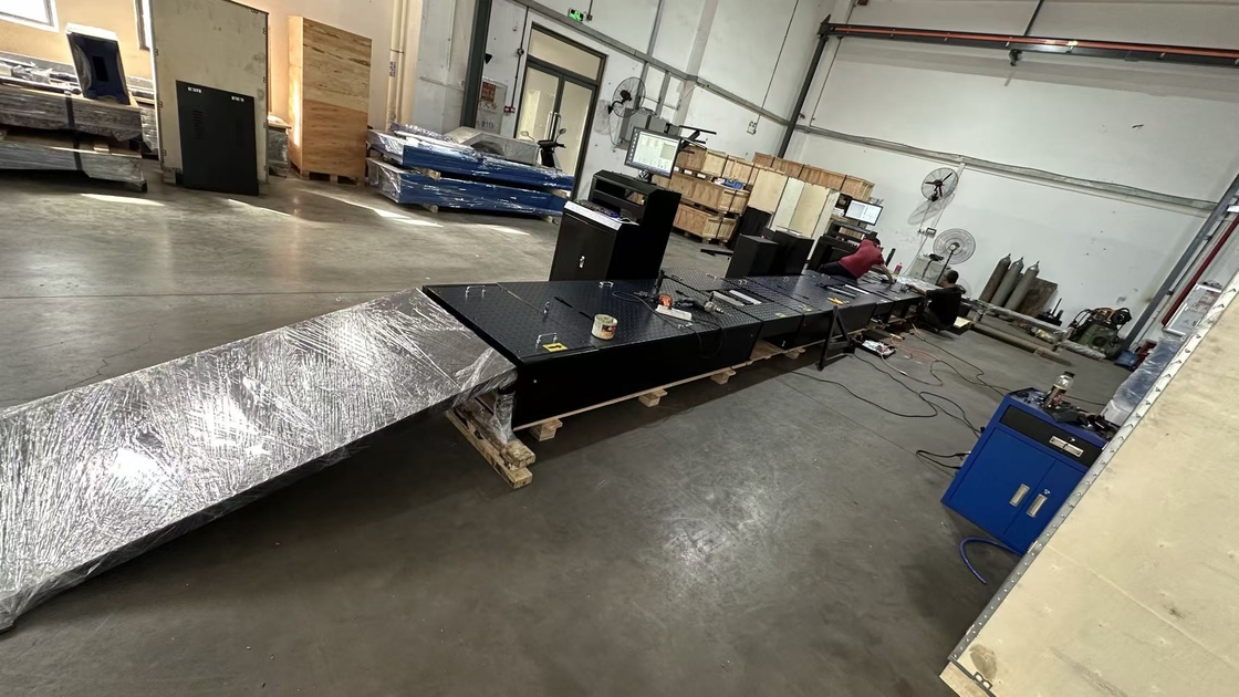 Linea di prova per motociclette a due ruote Forza di frenata, carico dell'asse, velocimetro, pinze, testatore di allineamento delle ruote, fari