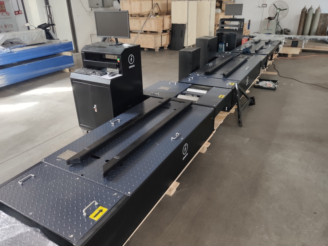 Linea di prova per motociclette a due ruote Forza di frenata, carico dell'asse, velocimetro, pinze, testatore di allineamento delle ruote, fari