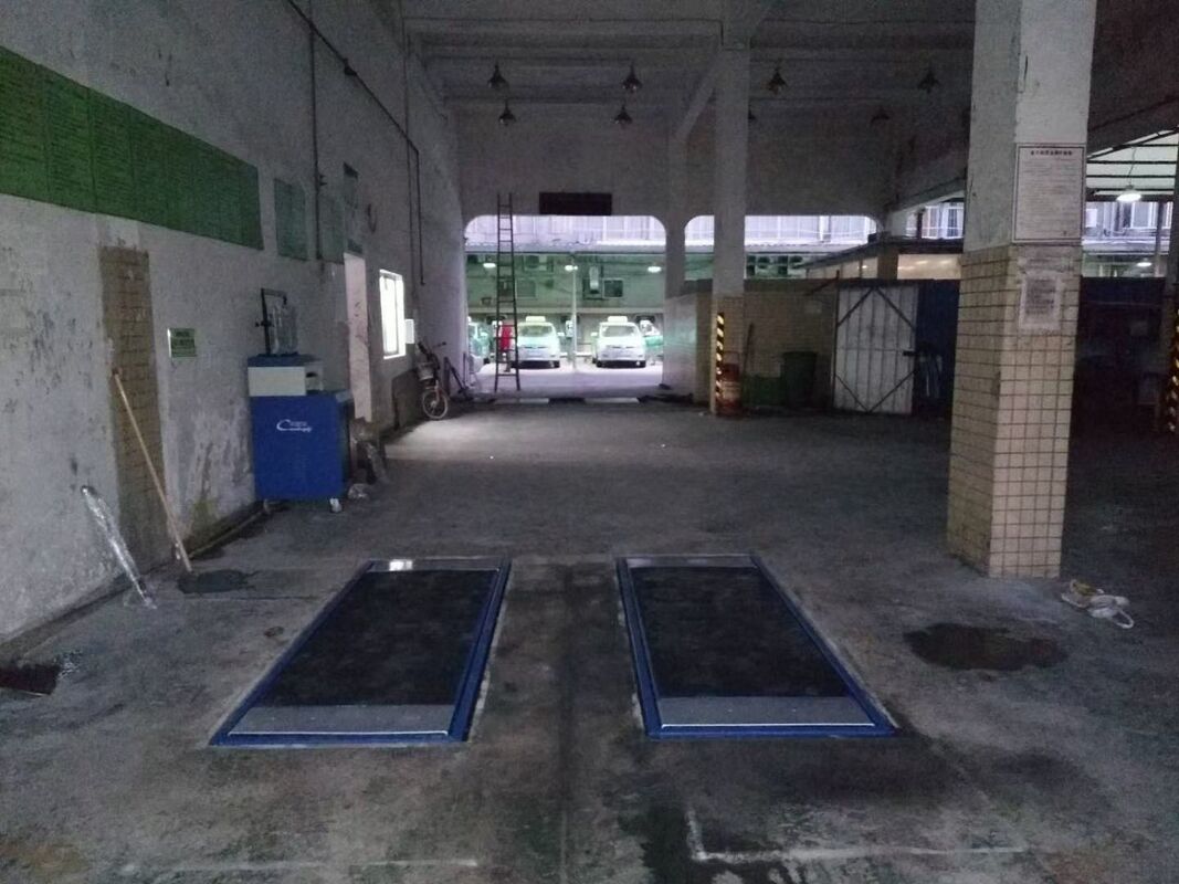 Cartesykj Banco prova freni piatto di lusso 3T 10T 15T Attrezzatura per ispezione veicoli Corsia di prova per veicoli 2CTHPB-13 con banco prova freni a carico dell'asse con sospensione a slittamento laterale