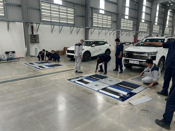 Cartesy marca CTGT-3-3C Tester per freni a rulli Roller Trinity Vehicle Test Line con carico sull'asse Tester di slittamento laterale a piastra singola per veicoli leggeri