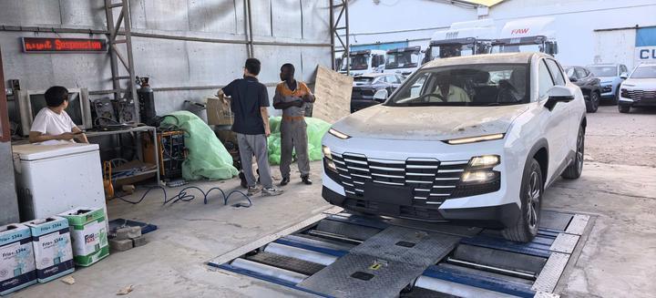 Cartesy brand Kenya case 5-in-1 Roller Brake Tester with 4000kg Axle Load side slip speedometer suspension tester