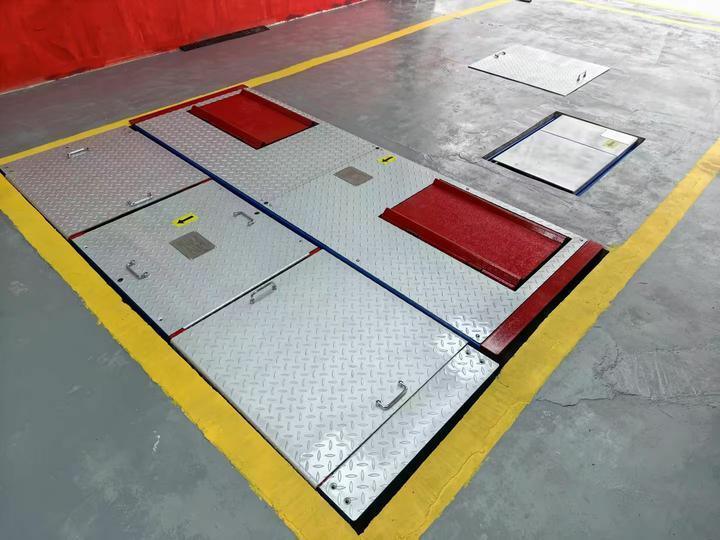 CTGT-3-4 Linea di prova del veicolo a rulli 4 in 1 Provatore di freni a rulli con carico sull'asse Provatore di scivolamento laterale a singola piastra Provatore di prova di sospensione Assorbimento e ammortizzazione degli urti