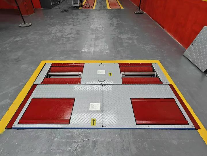 CTGT-3-4 Linea di prova del veicolo a rulli 4 in 1 Provatore di freni a rulli con carico sull'asse Provatore di scivolamento laterale a singola piastra Provatore di prova di sospensione Assorbimento e ammortizzazione degli urti