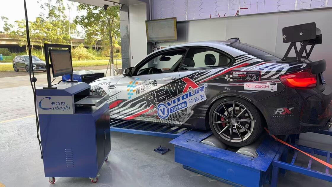 Dinamometro del telaio del veicolo a carico di 4 t con potenza di assorbimento massima di 160 kW e carico massimo dell'asse di 3000 kg per la prova delle prestazioni automobilistiche
