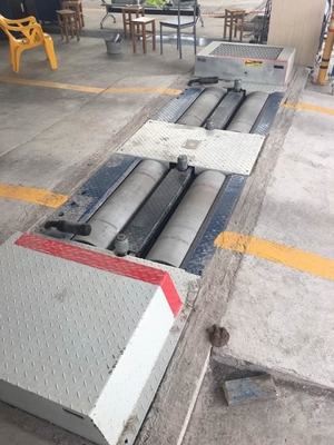 13 t carico CTDCG-13 Cassa del veicolo Dinamometro del veicolo Dinamometro del veicolo Linea di prova per le emissioni e il consumo di carburante