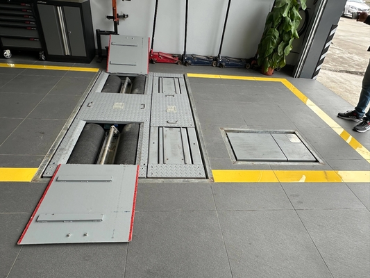 Linea di prova del veicolo Combo Roller 4 in 1 Linea di prova del veicolo con design innovativo del coperchio del banco dei freni
